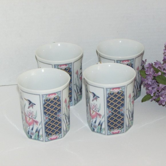 Vintage Tea Set Iris & Hummingbirds Teapot 4 Mugs Japan Cottagecore Cabincore - Picture 13 of 13